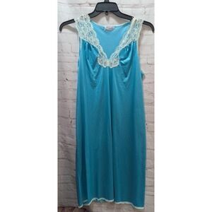 Vanity Fair Women's Sleepwear Nylon Nightgown Medium M vintage Blue Lace Trim